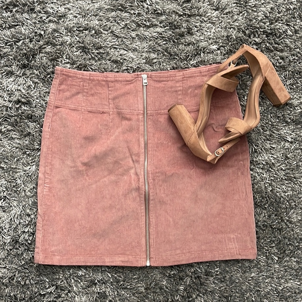 NWOT Wild Fable Full Zip Skirt